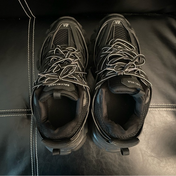 Balenciaga Track Triple Black - Picture 2 of 9